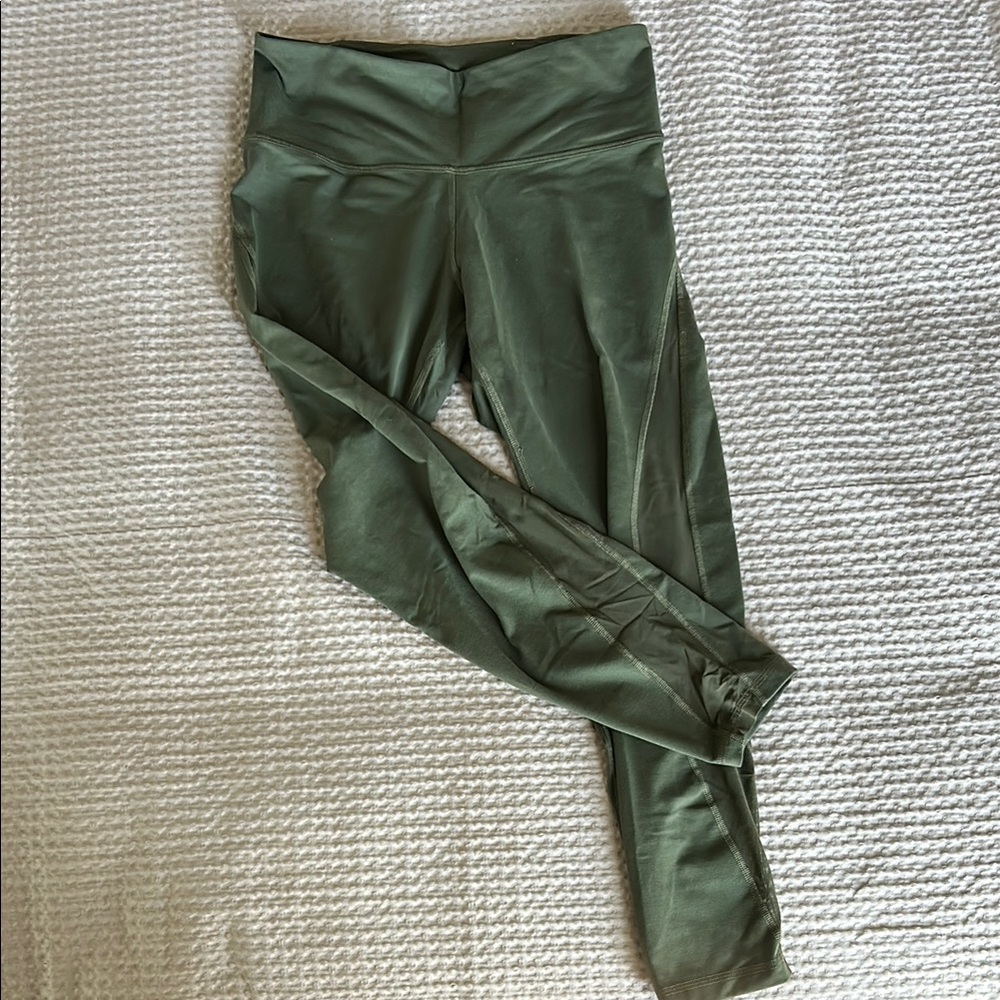 Green High-Waisted Leggings